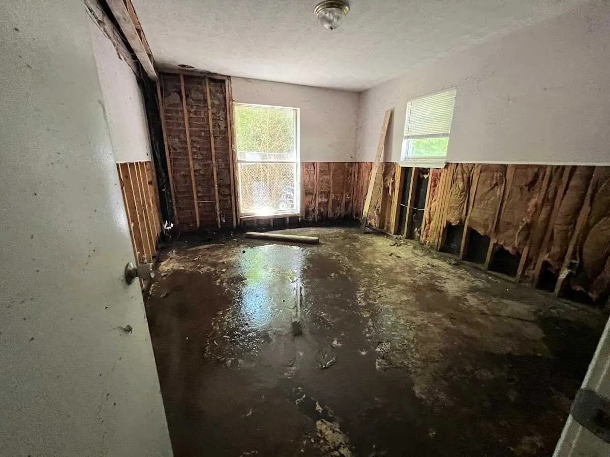Water Damage Restoration services in Ojus, FL